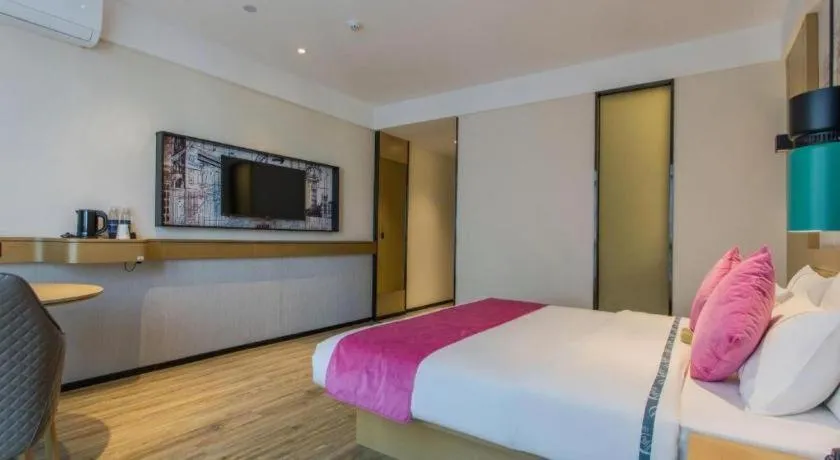 Bed in City Comfort Inn Wuhan Baibuting