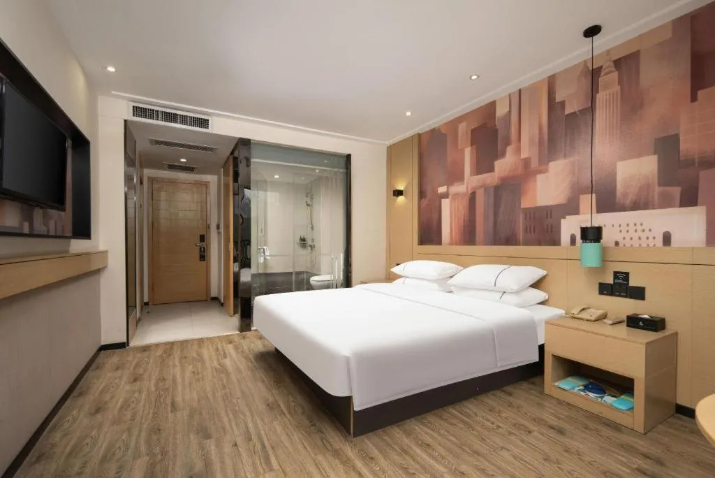 Bed in City Comfort Inn Wuhan Baibuting