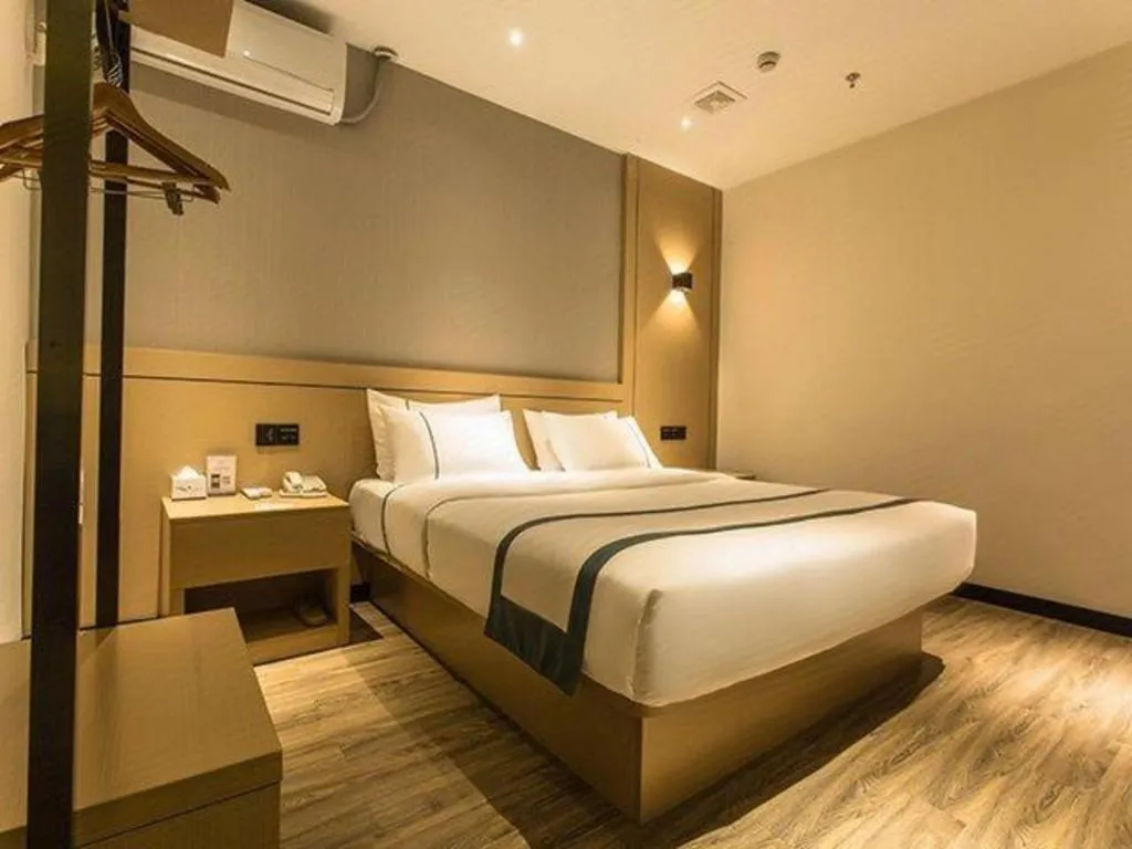 Bed in City Comfort Inn Nanning Anji Wanda Plaza