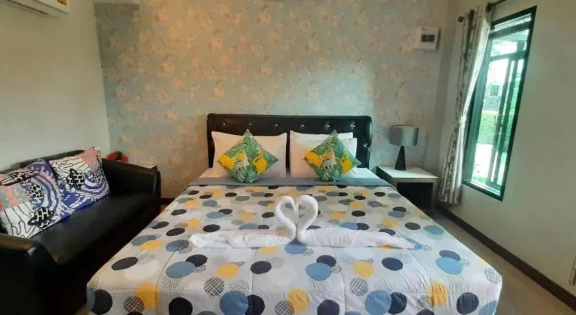 Bed in The Prince Hotel