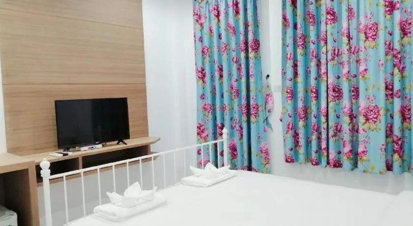 Bed in The Prince Hotel