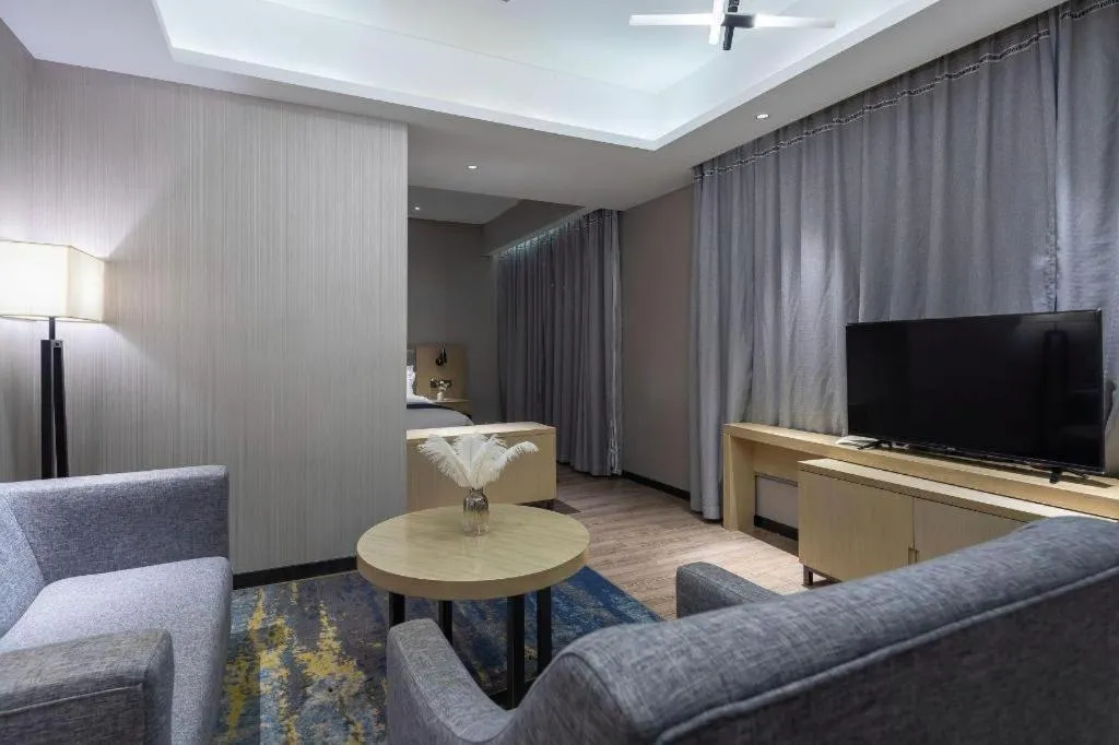 Echarm Hotel Danzhou Xiari Plaza