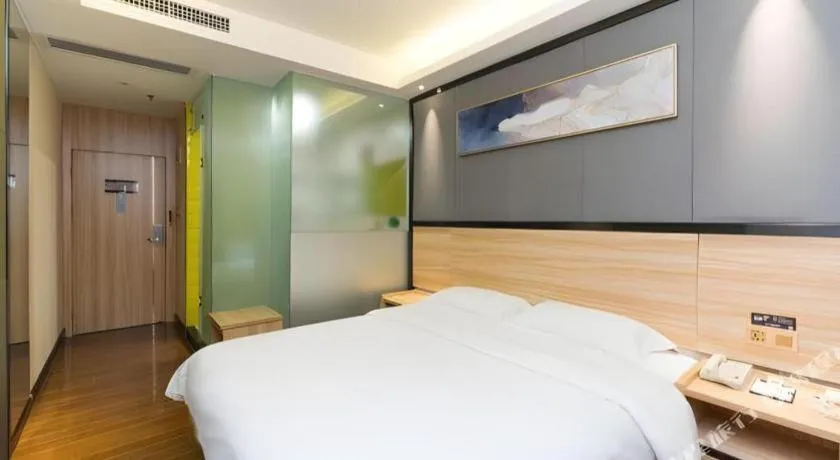 Bed in Wenxing Hotel Guangzhou Gangding Metro Station Branch