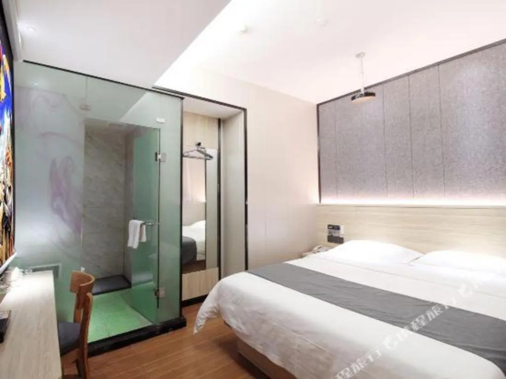 Bed in Wenxing Hotel Guangzhou Gangding Metro Station Branch