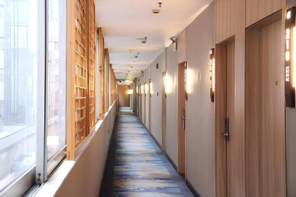 Wenxing Hotel Guangzhou Gangding Metro Station Branch