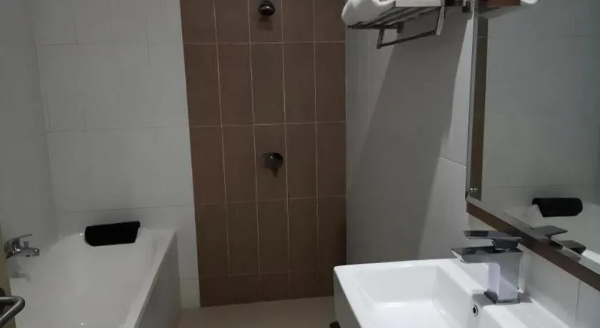 Grand Dian Hotel Slawi