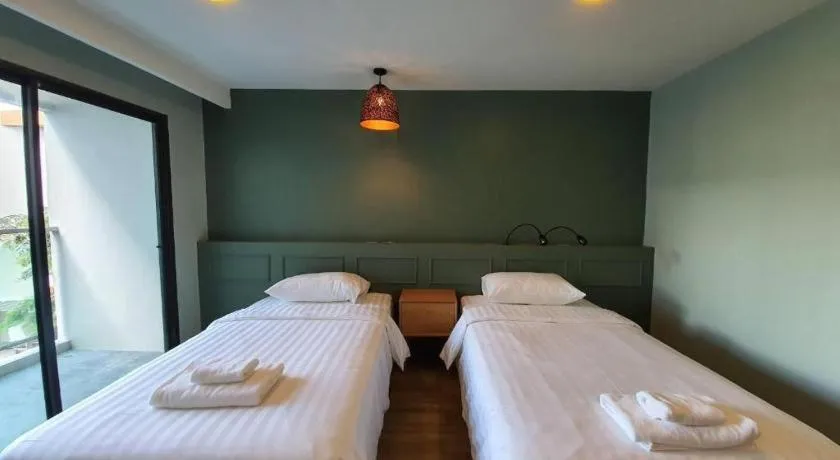 Bed in Eco Cozy Beachfront Resort Chaam