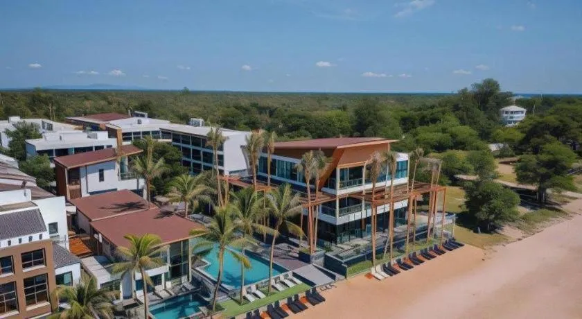 Eco Cozy Beachfront Resort Chaam