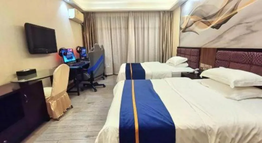 Bed in Oriental Hotel