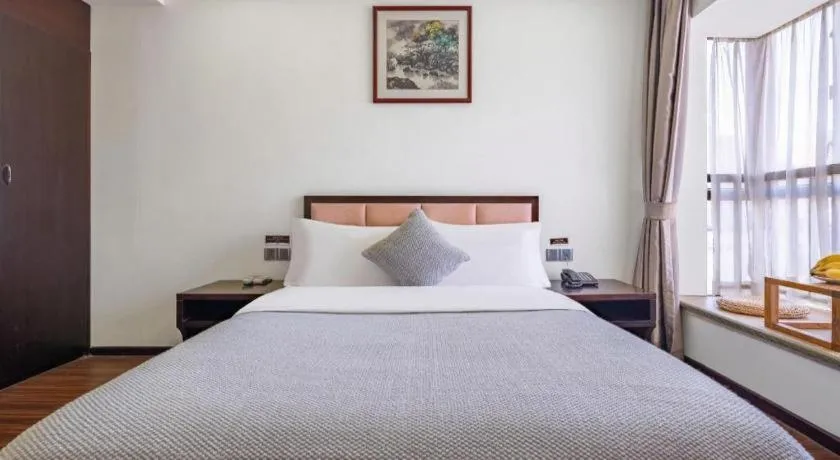 Bed in Oriental Hotel