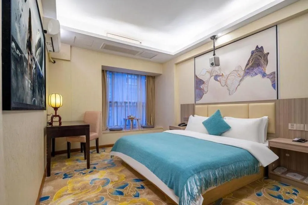 Bed in Oriental Hotel