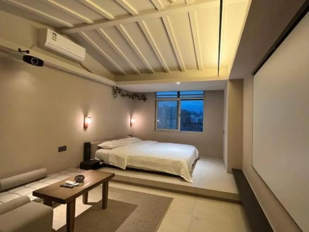 Bed in Oriental Hotel