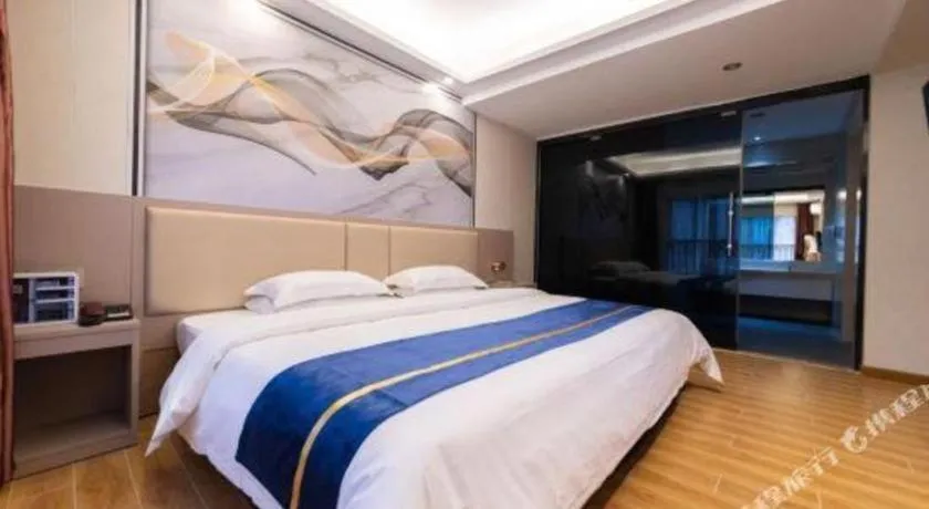 Bed in Oriental Hotel