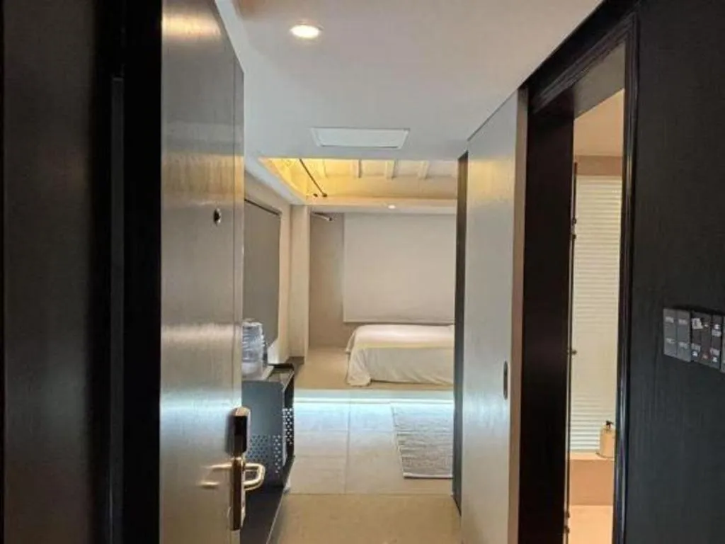 Bed in Oriental Hotel