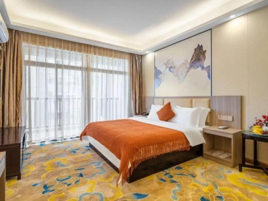 Bed in Oriental Hotel