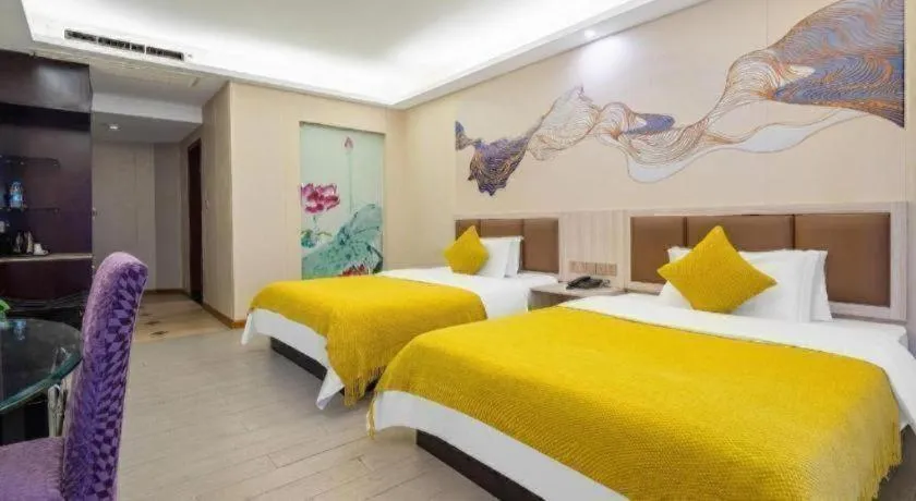 Bed in Oriental Hotel