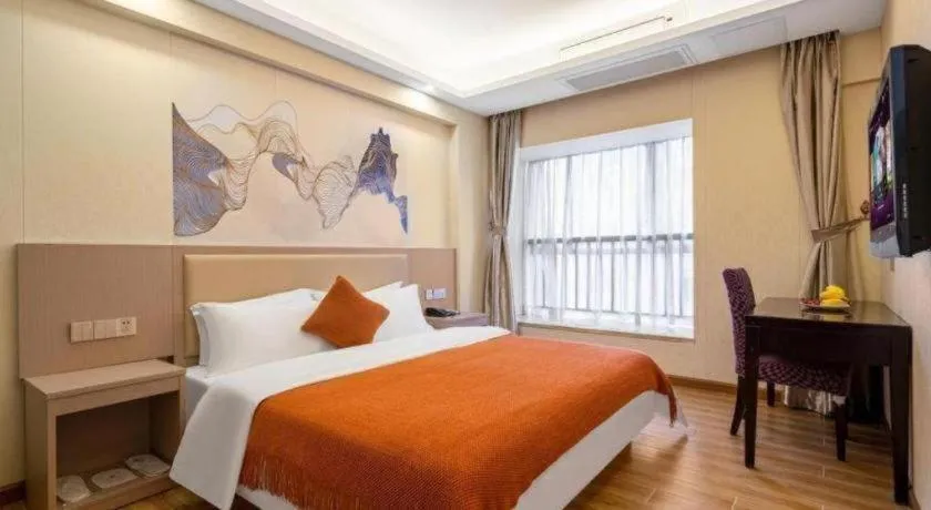 Bed in Oriental Hotel