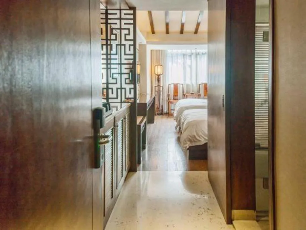 Bed in Oriental Hotel