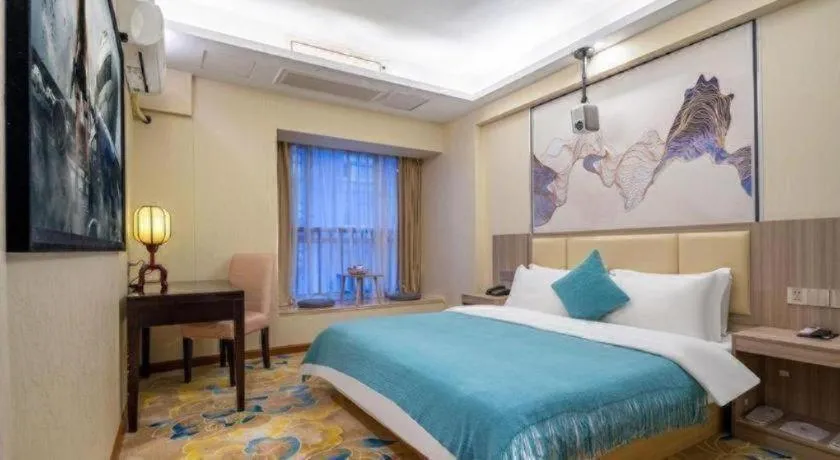 Bed in Oriental Hotel