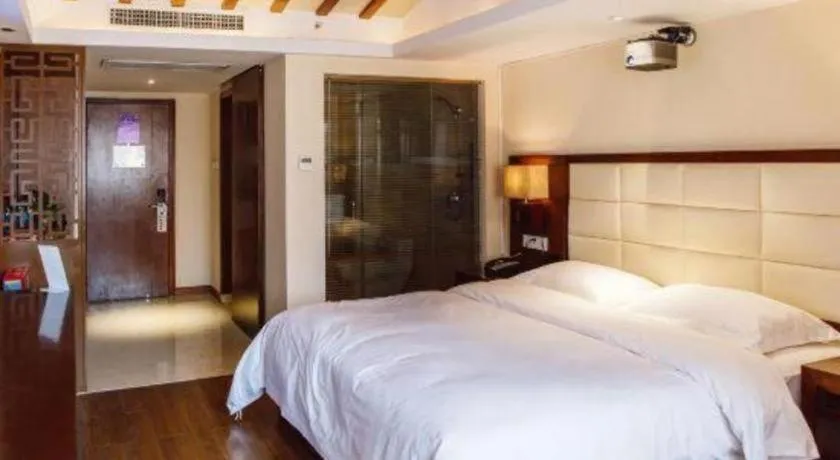 Bed in Oriental Hotel