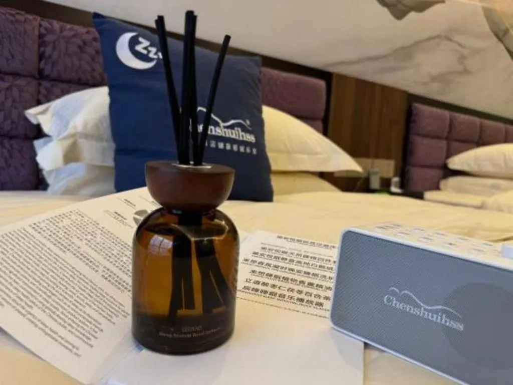 Bed in Oriental Hotel