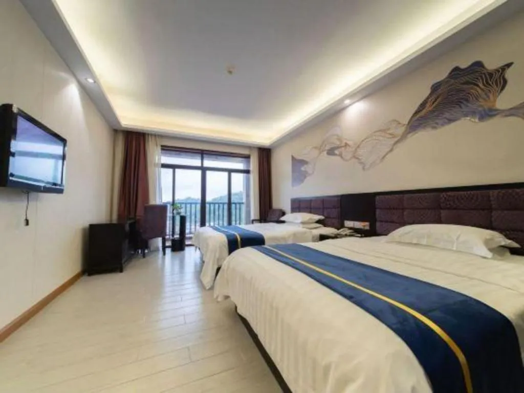 Bed in Oriental Hotel