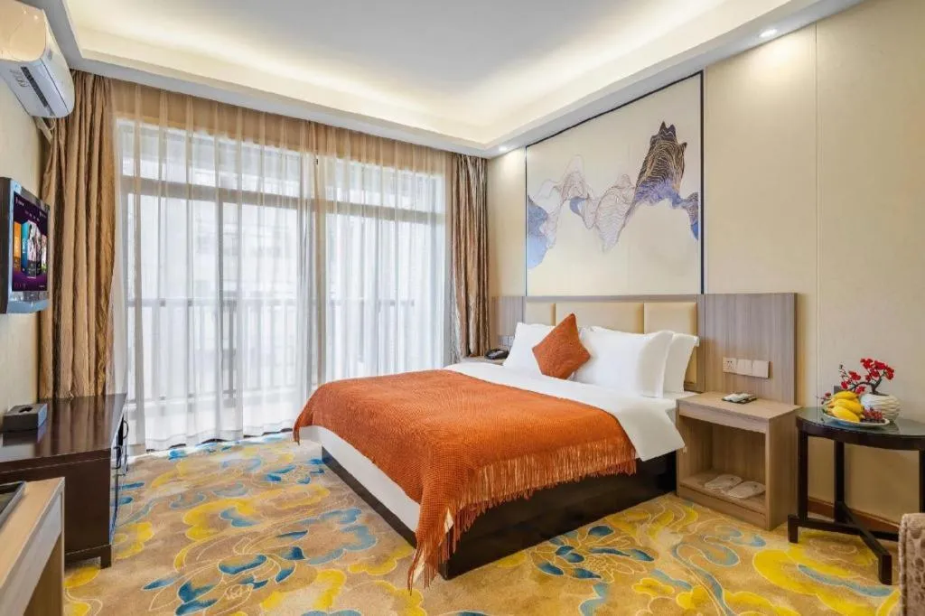 Bed in Oriental Hotel