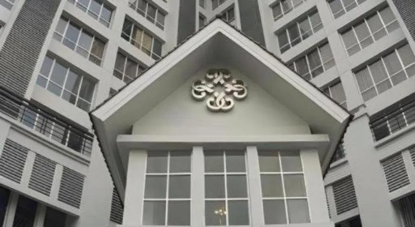 Grand Darmo Suite by AMITHYA