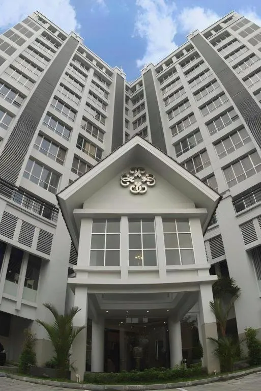 Grand Darmo Suite by AMITHYA