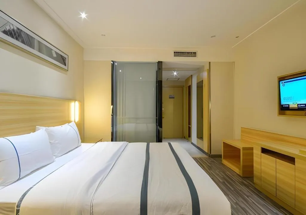 Bed in City Comfort Inn Enshi Shizhou Avenue