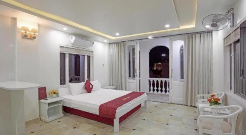 Bed in Daystar Hotel