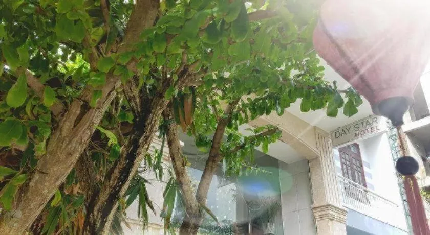 Daystar Hotel