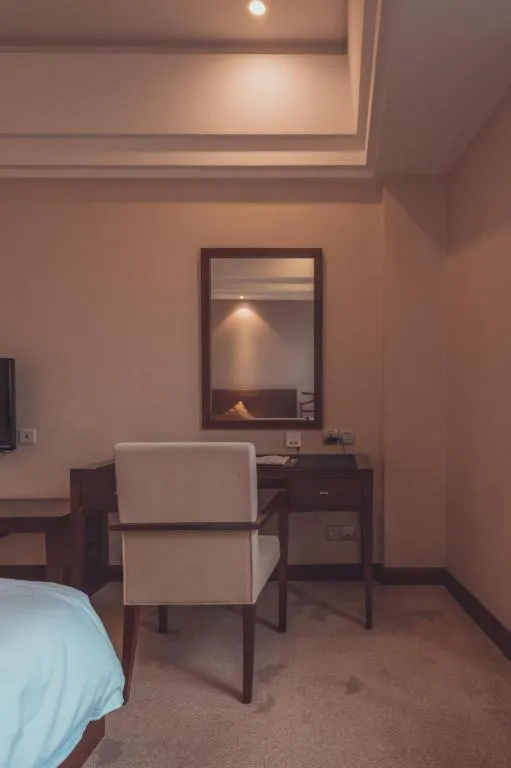 Bed in Kunming Wenhui Hotel