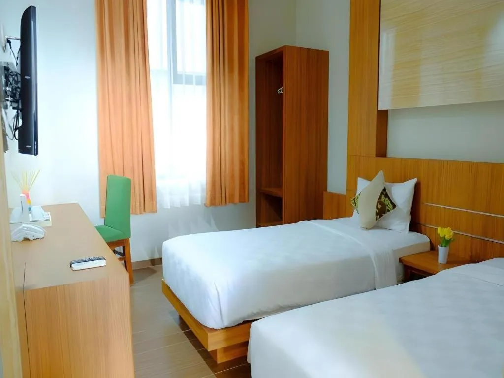 Bed in Lotus Hotel Subang