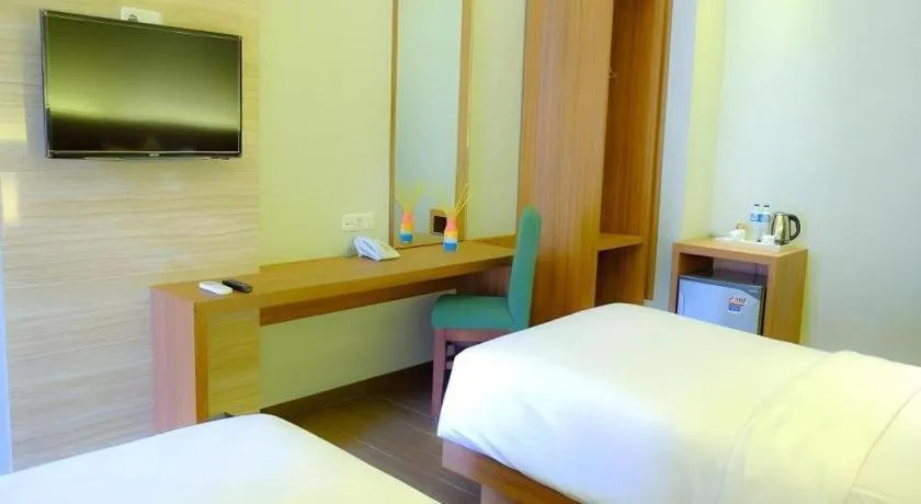 Bed in Lotus Hotel Subang