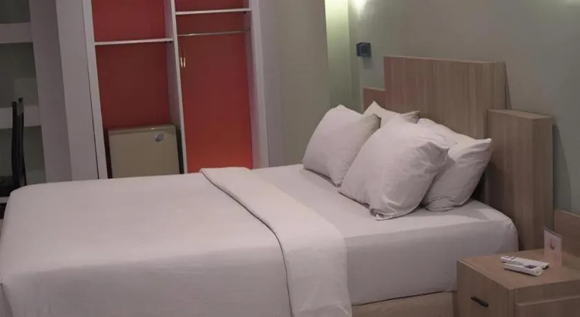 Bed in Hotel Celebes