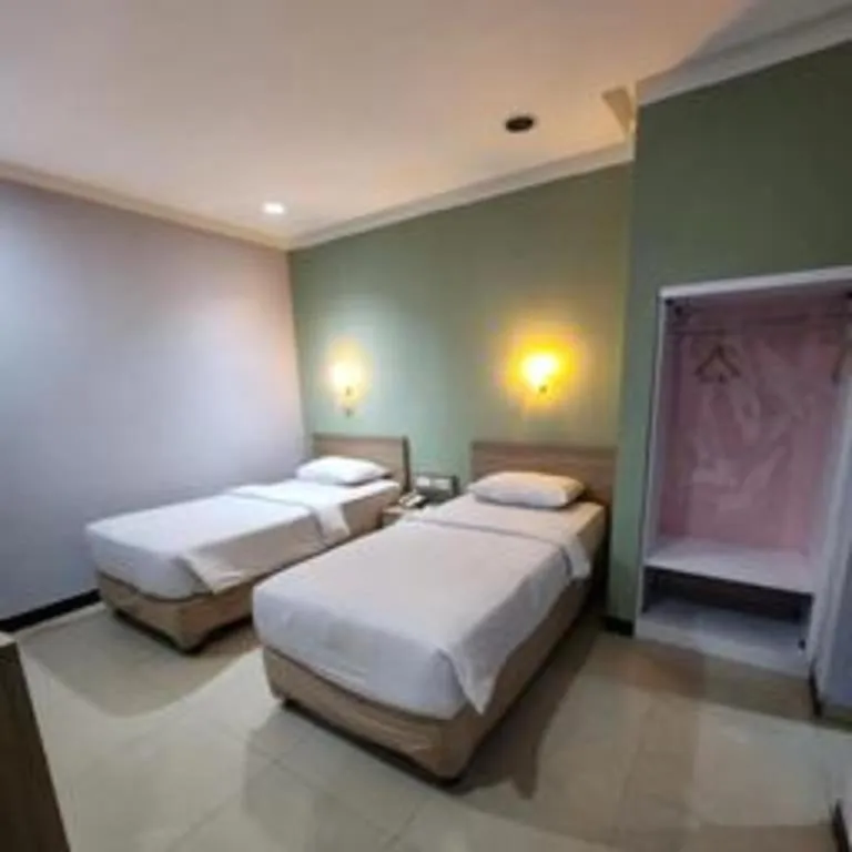 Bed in Hotel Celebes