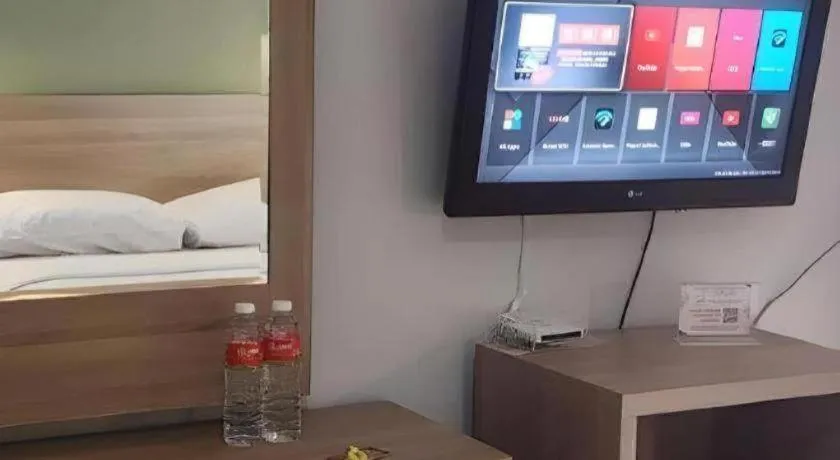 Bed in Hotel Celebes