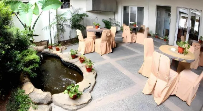 Hotel Grand Permata Hati