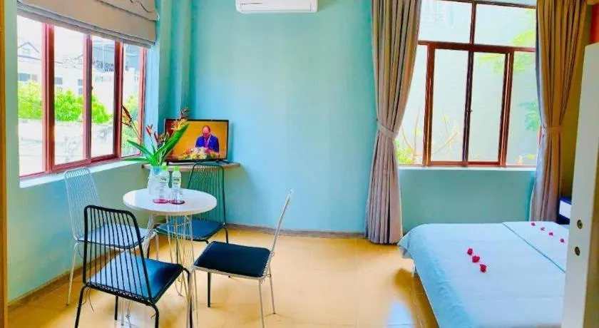 Bed in Seventeen Hotel