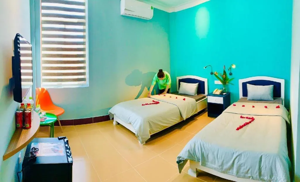 Bed in Seventeen Hotel