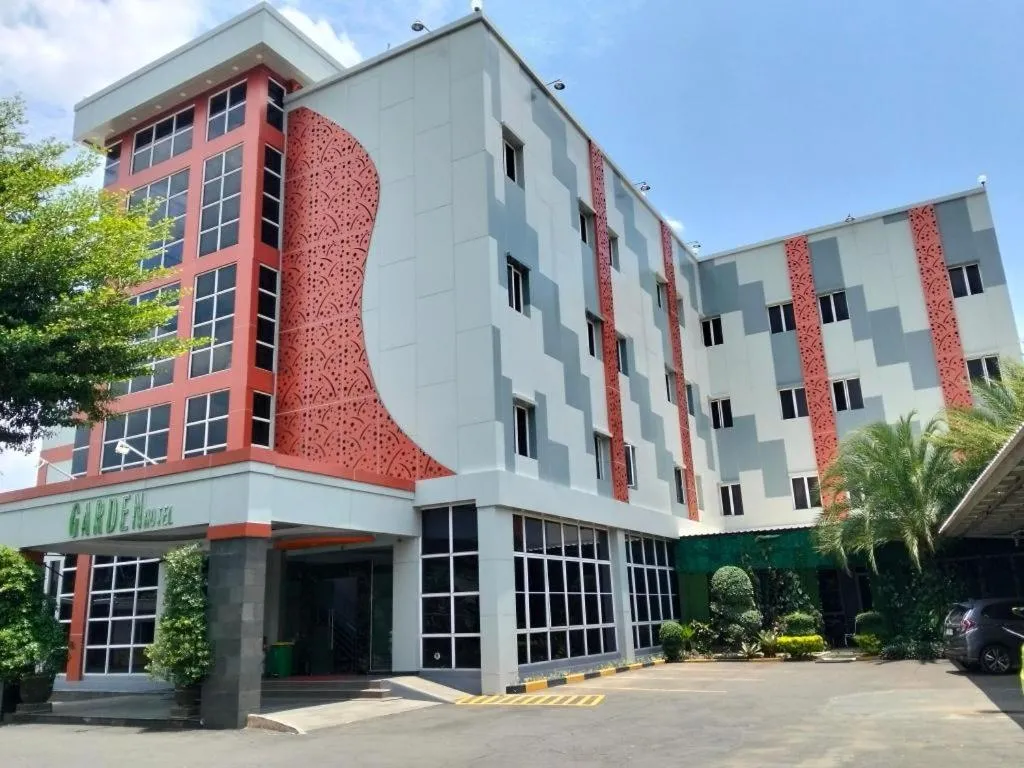 GARDEN HOTEL MAJALENGKA
