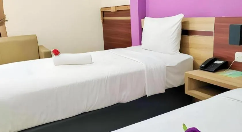 Bed in GARDEN HOTEL MAJALENGKA