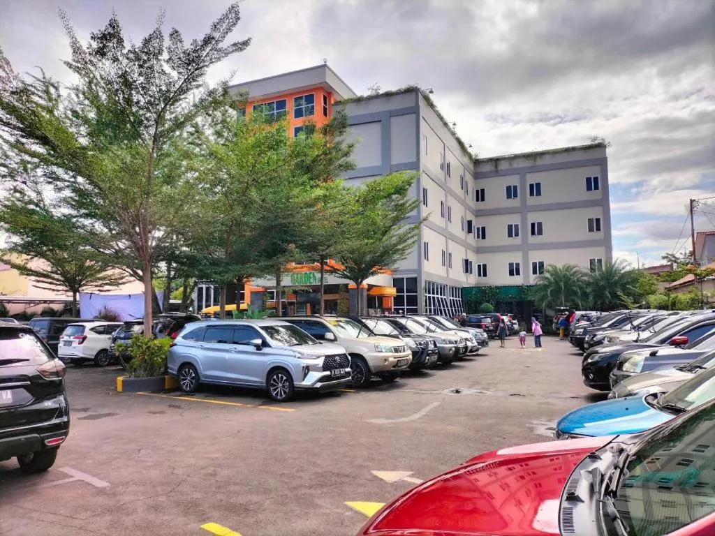 GARDEN HOTEL MAJALENGKA