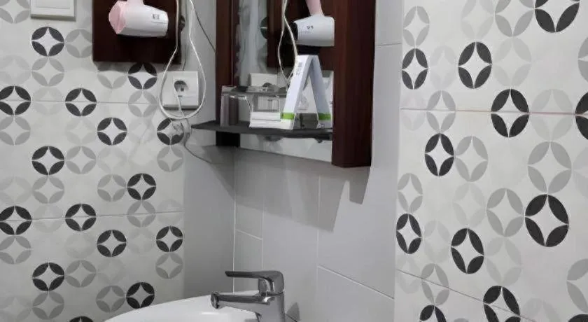 GARDEN HOTEL MAJALENGKA