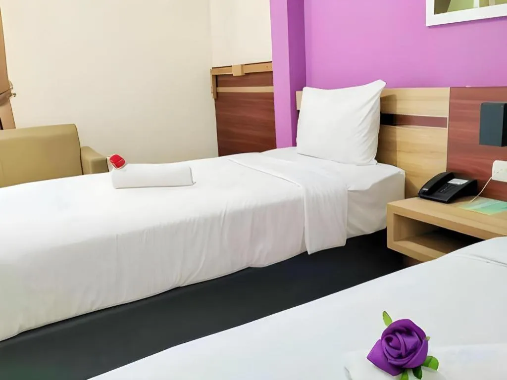 Bed in GARDEN HOTEL MAJALENGKA