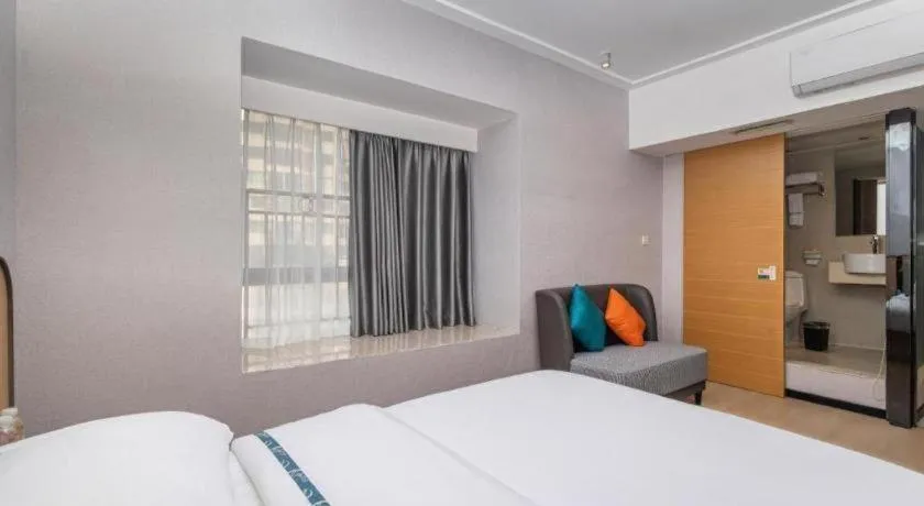 Bed in City Comfort Inn Yongzhou Jinshuiwan