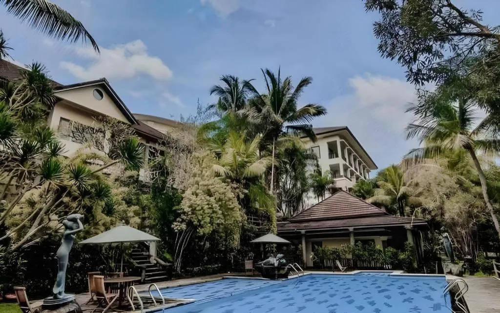 The Oxalis Regency Hotel