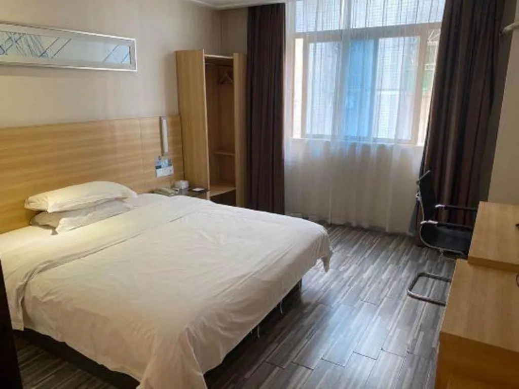 Bed in City Comfort Inn Huizhou Economic College Shuikou Huxi Avenue