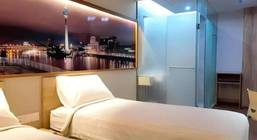 Bed in Smart Hotel